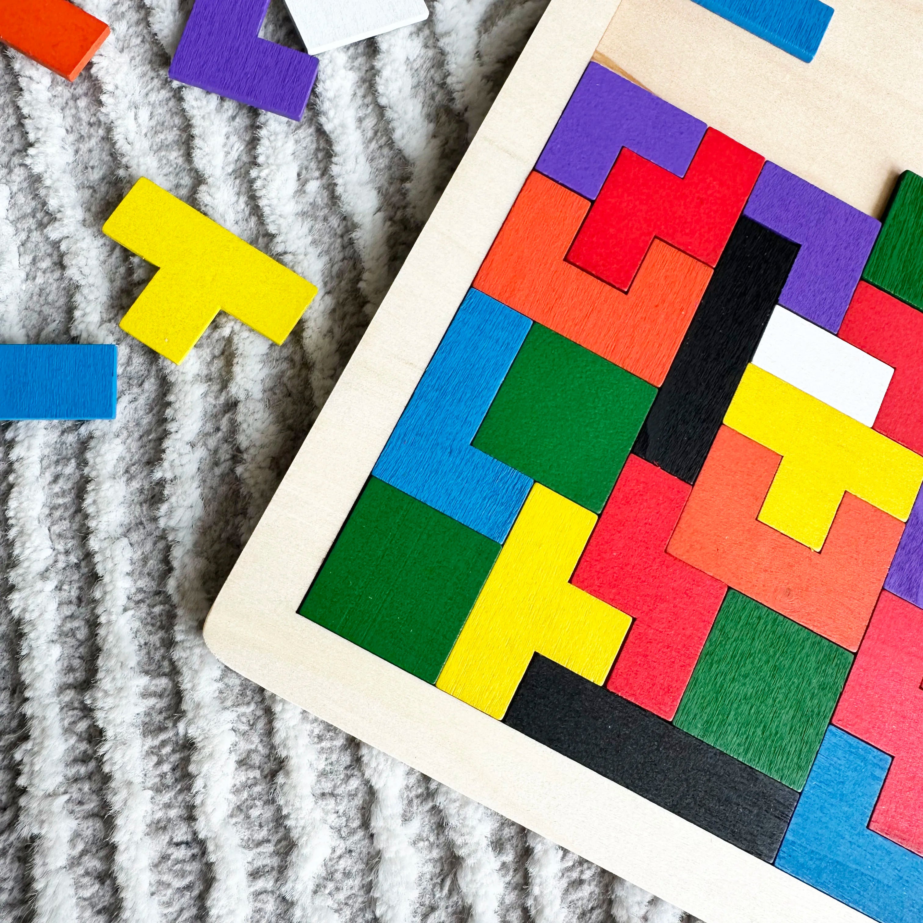 Colorful Wooden Tangram Puzzle Set for Kids